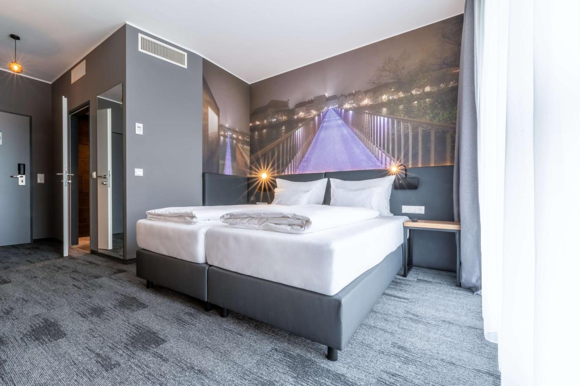 Aiden By Best Western Stadtgut Hotel Steyr - Free Parking Екстериор снимка