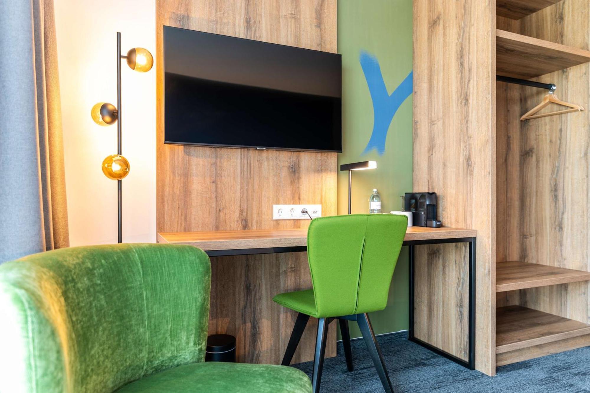 Aiden By Best Western Stadtgut Hotel Steyr - Free Parking Екстериор снимка